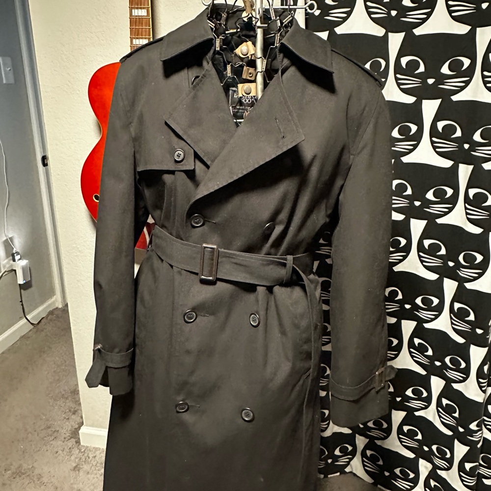 Vintage 80s Botany 500 trench